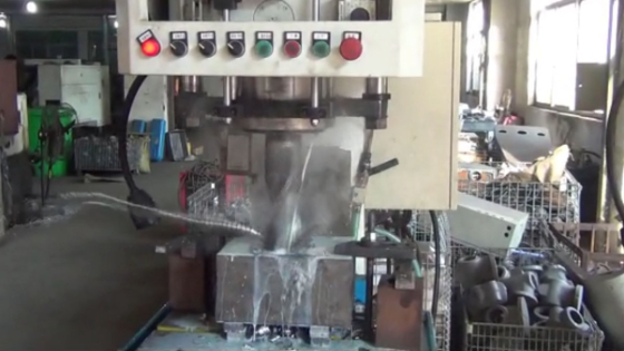 Yongxing bench drill ZS-80 type large hydraulic vertical drill processing video